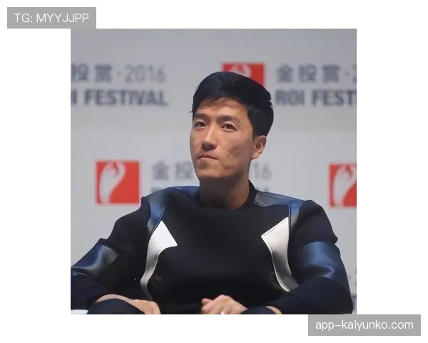 刘翔当年退赛那会儿，谁懂他银行卡里躺着多少代言费？