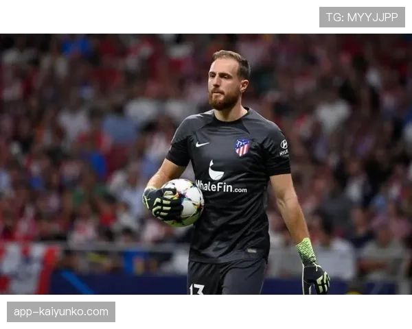 奥布拉克的门线艺术：反应速度与站位判断如何铸就极致防守